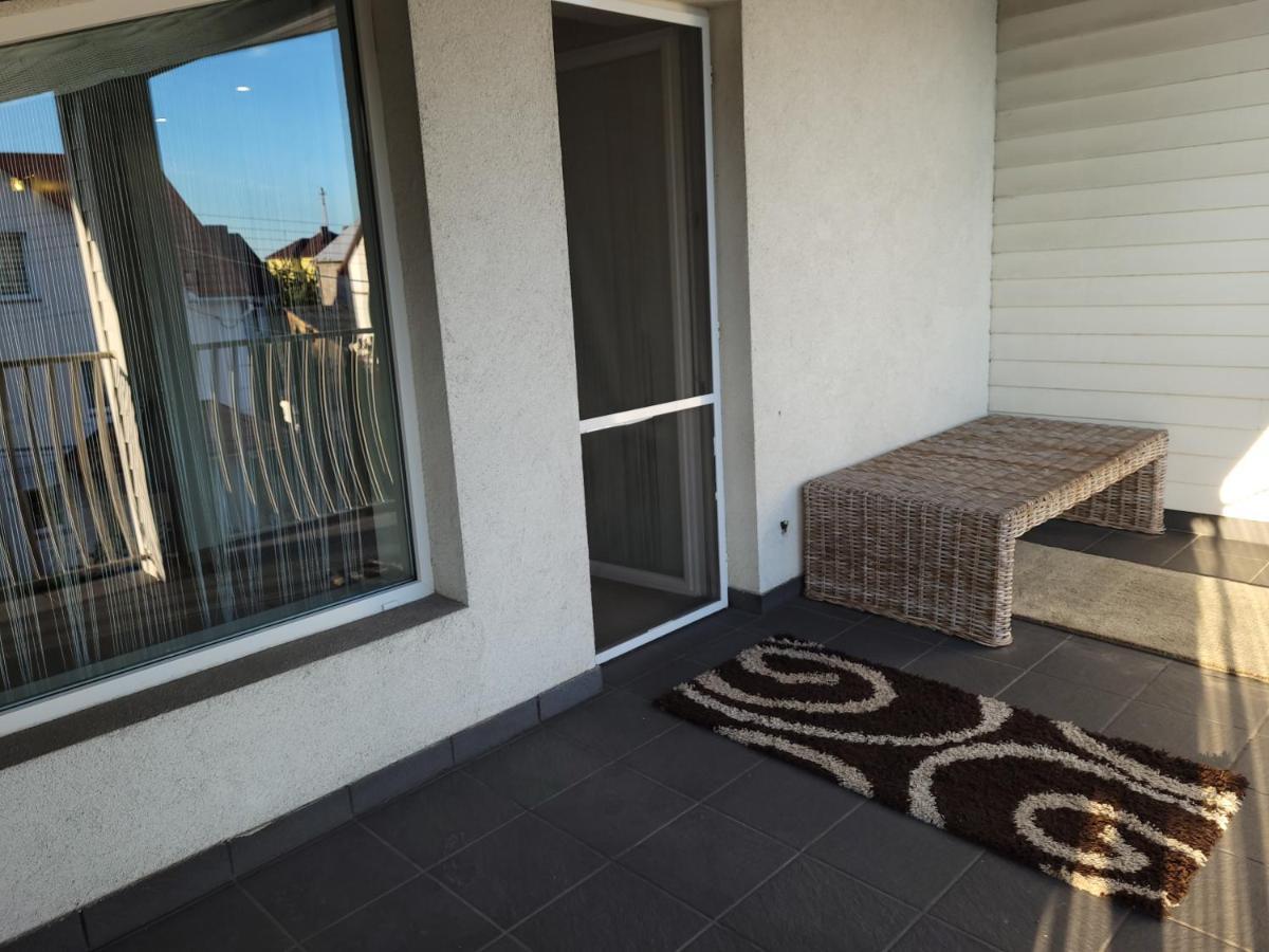 Pokoje I Apartament Do Wynajecia Daire Bielsk Podlaski Dış mekan fotoğraf